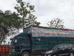 Bersama Warga, Dishub dan Polantas Sumsel Larang Truk Masuk Jalan Kota