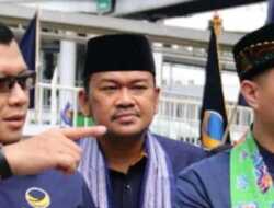 Ketua Bamus Betawi Riano Resmi Daftar Bacaleg dari Partai NasDem