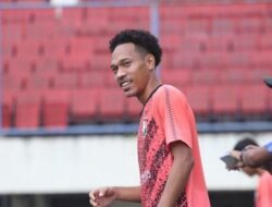 LIGA 1 INDONESIA — Hadapi Musim Depan, PSIS Datangkan Bek Sayap Persipura