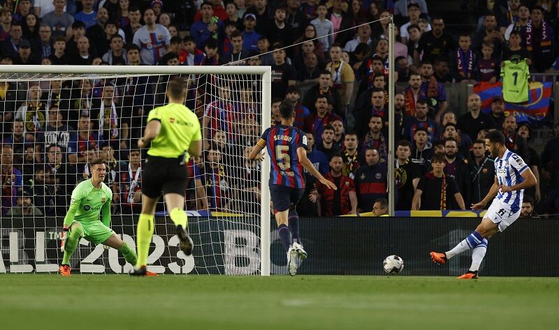 LIGA SPANYOL -- Barcelona Dipermalukan Sociedad 1-2