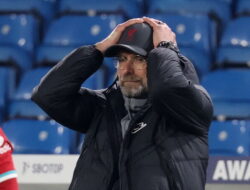 LIGA INGGRIS — Juergen Klopp Dsanksi Tak Boleh Dampingi Liverpool di Dua Pertandingan, Ini Gara-garanya