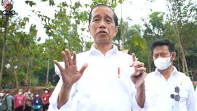 Jokowi Klaim Pencabutan Bebas Visa Kunjungan 159 Negara Sudah Lewat Evaluasi