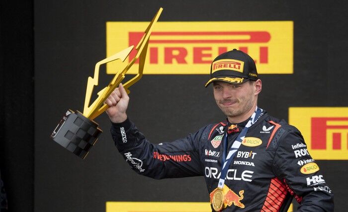 FORMULA 1 -- Max Verstappen Samai Rekor Ayrton Senna Usai Finis Pertama di GP Kanada