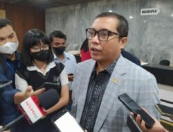 Dinilai Kerap Buat Fitnah, PPP: Denny Indrayana Perlu Dilaporkan ke Polisi