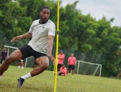 LIGA 1 INDONESIA — PSIS Resmi Rekrut Pemain Asal Prancis Boubakary Diarra