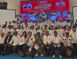 Hasto Tak Persoalkan Relawan Jokowi Sulsel Dukung Bakal Capres Prabowo