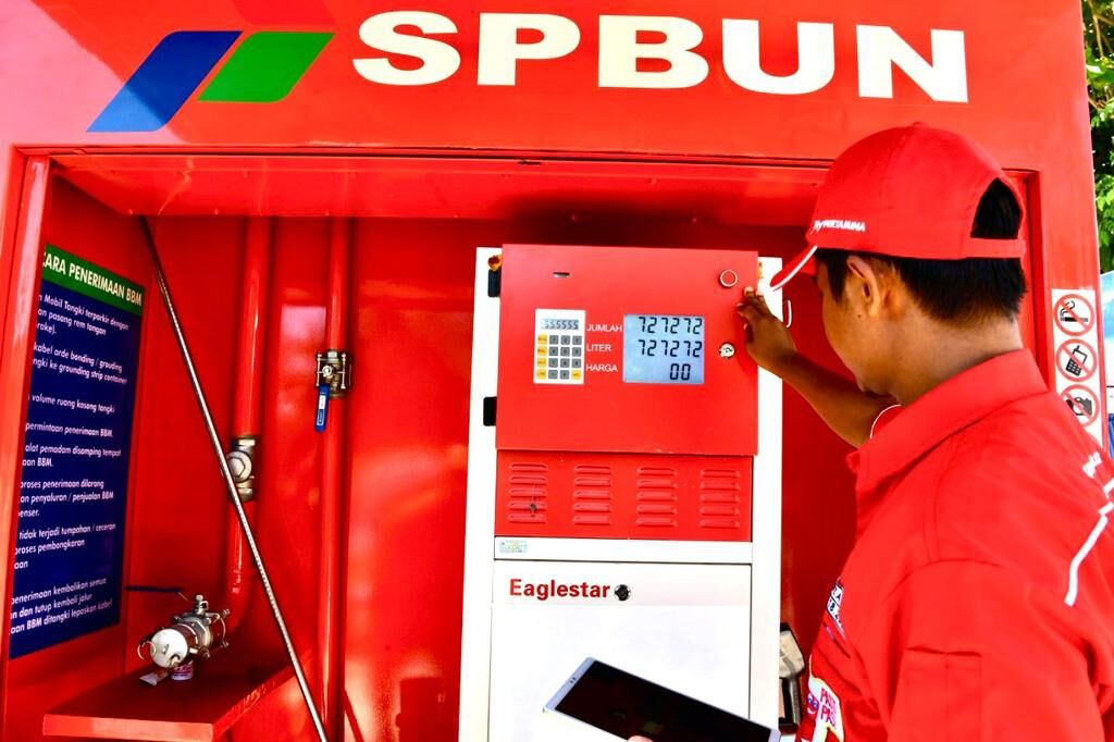 Permudah Dapatkan Solar, Kemenkop Percepat Pembangunan SPBU Nelayan