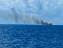 Terbakar di Perairan Selayar, Seluruh Kru KRI Teluk Hading Dinyatakan Selamat