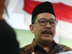 Wamenag Ajak Umat Buddha Perkuat Sikap Toleransi