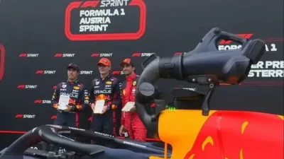 FORMULA 1  — Verstappen Juara Sprint Race GP Austria, Perez Posisi Kedua