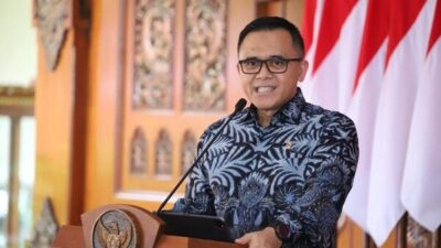 Azwar Anas: Pemerintah Alokasikan 2,3 Juta Formasi CASN 2024 untuk Fresh Graduate