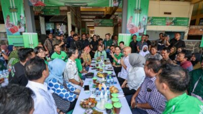 Menkop: Revitalisasi Pasar Tradisional Dongkrak Transformasi Digital UMKM