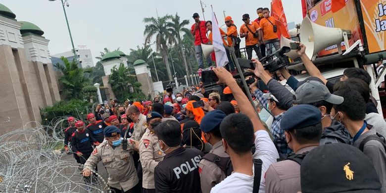 Kapolda Metro Jaya Tegaskan Tak Ada Buruh yang Diamankan Saat Aksi Demo Kemarin