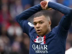Antar Prancis Menangi Laga Grup D Piala Eropa, Hidung Mbappe  Berdarah Hingga Terpaksa Ditarik Keluar Lapangan