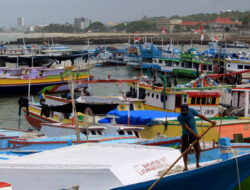 Perahu Nelayan Sumbawa yang Dikabarkan Hilang, Ternyata Ditemukan di Lombok Tengah