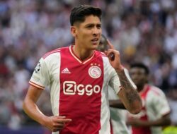 LIGA INGGRIS — Amankan Pemain Ajax Edson Alvarez, West Ham United Rela Rogoh Kocek Rp 669,1 Miliar