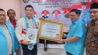 Soal Dukungan Capres, Solmet dan KNPI Tegak Lurus dengan Jokowi