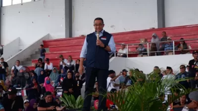 Anies Baswedan Temui Kaum Milenial Magelang