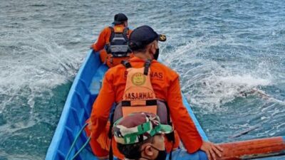 Pencarian Korban Kapal Tenggelam di Selat Bali Diperluas