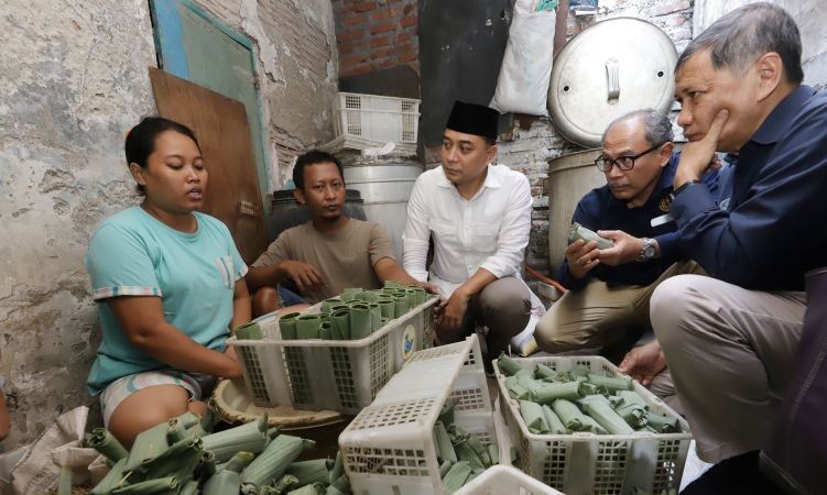 Kampung Lontong