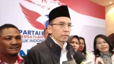 Resmi, TGB Mundur dari Perindo
