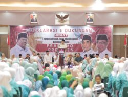 Jelang Pilpres 2024, Ribuan Emak-Emak dari 541 Majelis Taklim Bandung-Cimahi Suarakan Dukungan untuk Prabowo