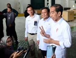 Sebut Progres Pindad Terlihat, Jokowi: Paling Banyak Pesanan Pak Menhan