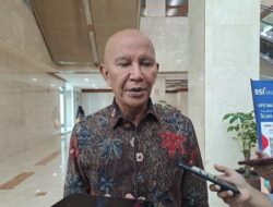 Respon Momen Gandengan Tangan, Said PDIP: Hubungan Megawati-Prabowo Tulus Tanpa Cela