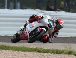 Pembalap Indonesia Mario Aji Dapat Poin Pertama di Moto2 2025