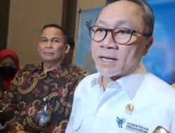 Kantornya Digeledah Kejagung, Mendag Zulhas: Kita Dukung Langkah Penegakan Hukum