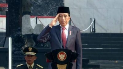 Ditanya Soal Isu Bakal Kembali Reshuffle Kabinet, Jokowi: “Denger dari mana?”