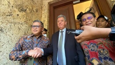 Sekjen PDIP Sambangi Kedubes Palestina di Tengah Serangan Israel