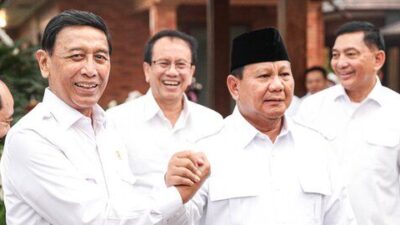 Hadir di Pendaftaran Capres-cawapres, Prabowo: “Terima Kasih Pak Wiranto”