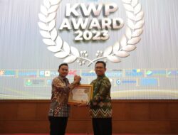 PPP Dapat Penghargaan Peduli Dunia Pendidikan dan Aspirasi Ummat, Amir Uskara: Ini Jadi Motivasi Buat Teman-teman
