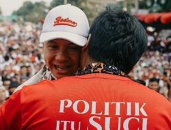 Hapus Foto Bareng Maruarar, Qodari Sebut Ganjar Blunder
