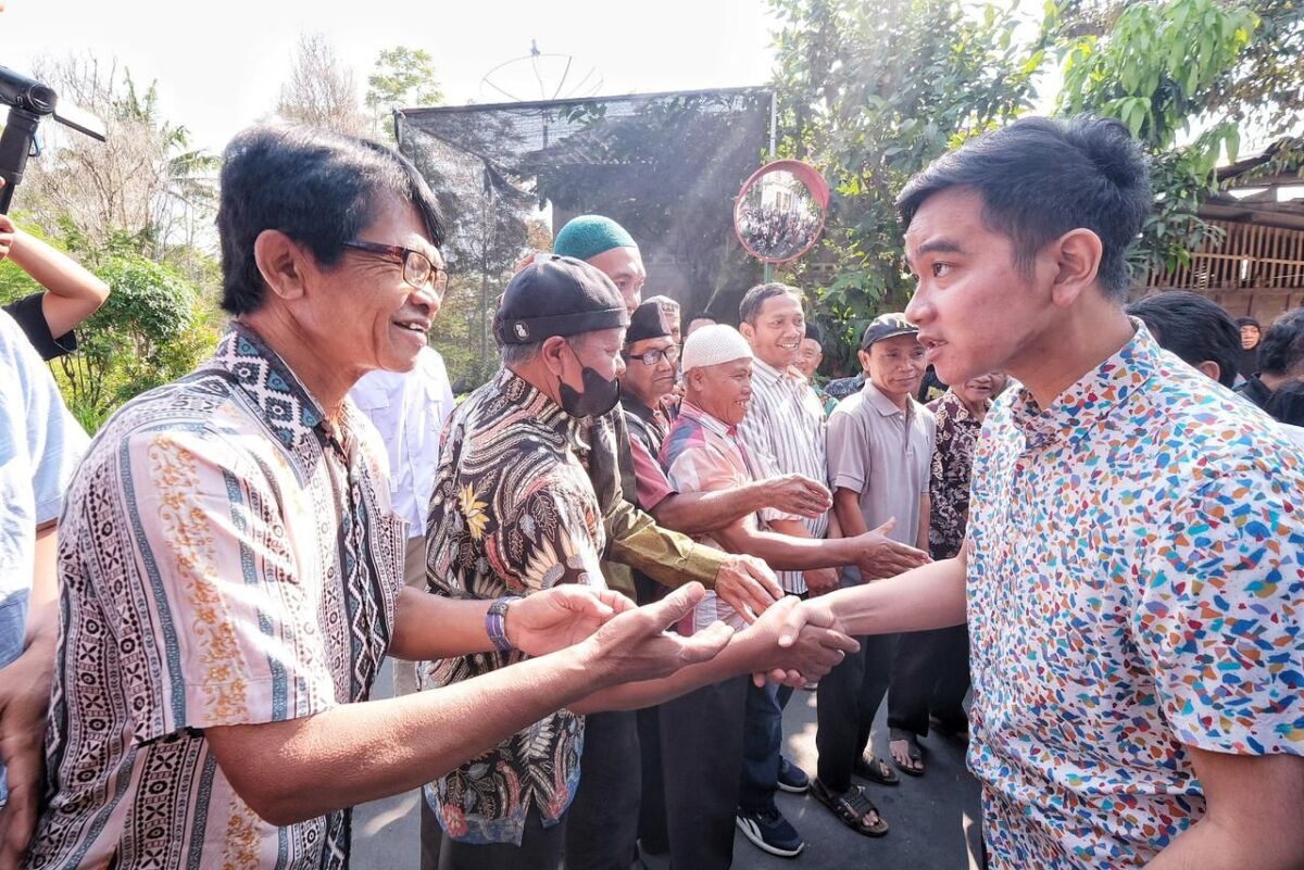 Gibran Disambut Warga Boyolali, dari Pengrajin Tembaga sampai Komunitas Seni