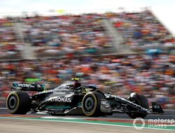 FORMULA 1 — Hamilton Kecewa dengan Performa Mercedes di Sprint GP Sao Paulo