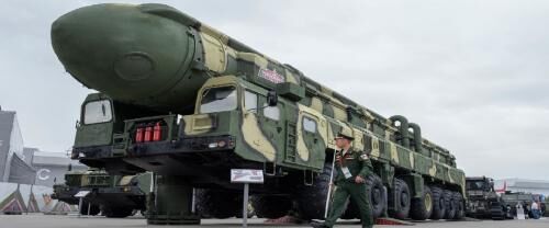 AS Sebut Rusia Terus Abaikan Pengendalian Senjata Nuklir