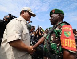 Prabowo Beri 1.270 Motor untuk Bantu Tugas Babinsa di Papua