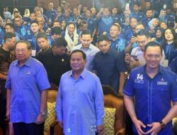 Prabowo Subianto Semangati Kader Demokrat di Madiun