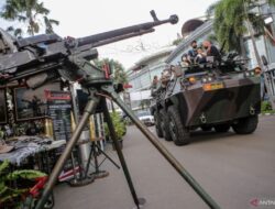 Jokowi Tambah Anggaran Alutsista Kemhan 2024 Rp65,83 Triliun