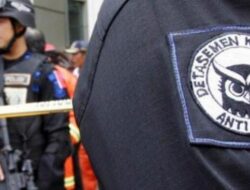 Densus 88 Tangkap Dua Terduga Teroris di Sukoharjo