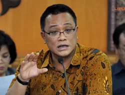 Jumhur Bantah Ketua KPU Soal Capres Dampingi Cawapres di Sesi Debat Khusus