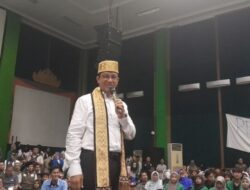 Anies Janjikan Bangun Stadion Taraf Internasional di Makassar