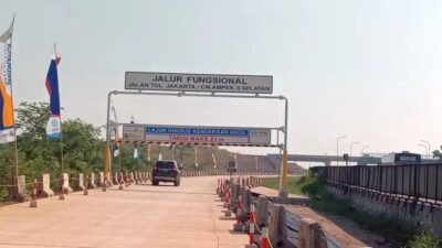 Hati-hati, Tiga Titik di Ruas Japek Sedang Direkonstruksi untuk Kenyamanan Berkendara
