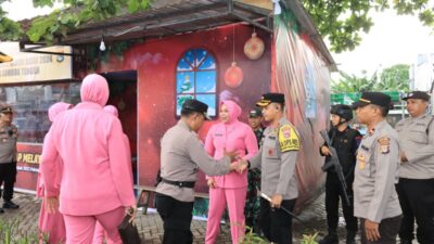 Jelang Natal dan Tahun Baru, Kapolres Loteng Pantau Pos Jaga