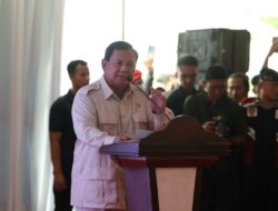 Prabowo Minta Unhan RI Kaji Solusi Rumah Warga yang Terdampak Naiknya Air Laut