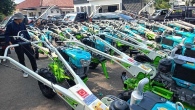 Kementan Beri Bantuan Peralatan dan Benih Pertanian ke Polda Banten untuk Tingkatkan Ketahanan Pangan