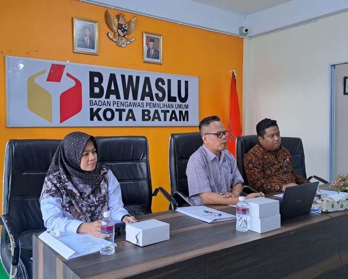 PEMILU 2024 -- Bawaslu Dalami Dugaan Politik Uang Caleg DPD RI di Batam