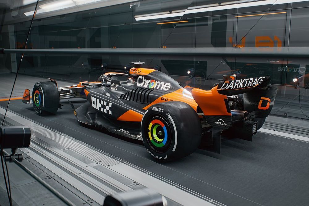 FORMULA 1 -- Hadapi Musim 2024, McLaren Ungkap Desain Livery MCL38